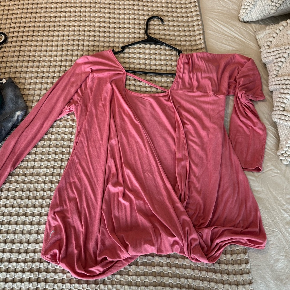 Zyia Namaste long sleeve size medium